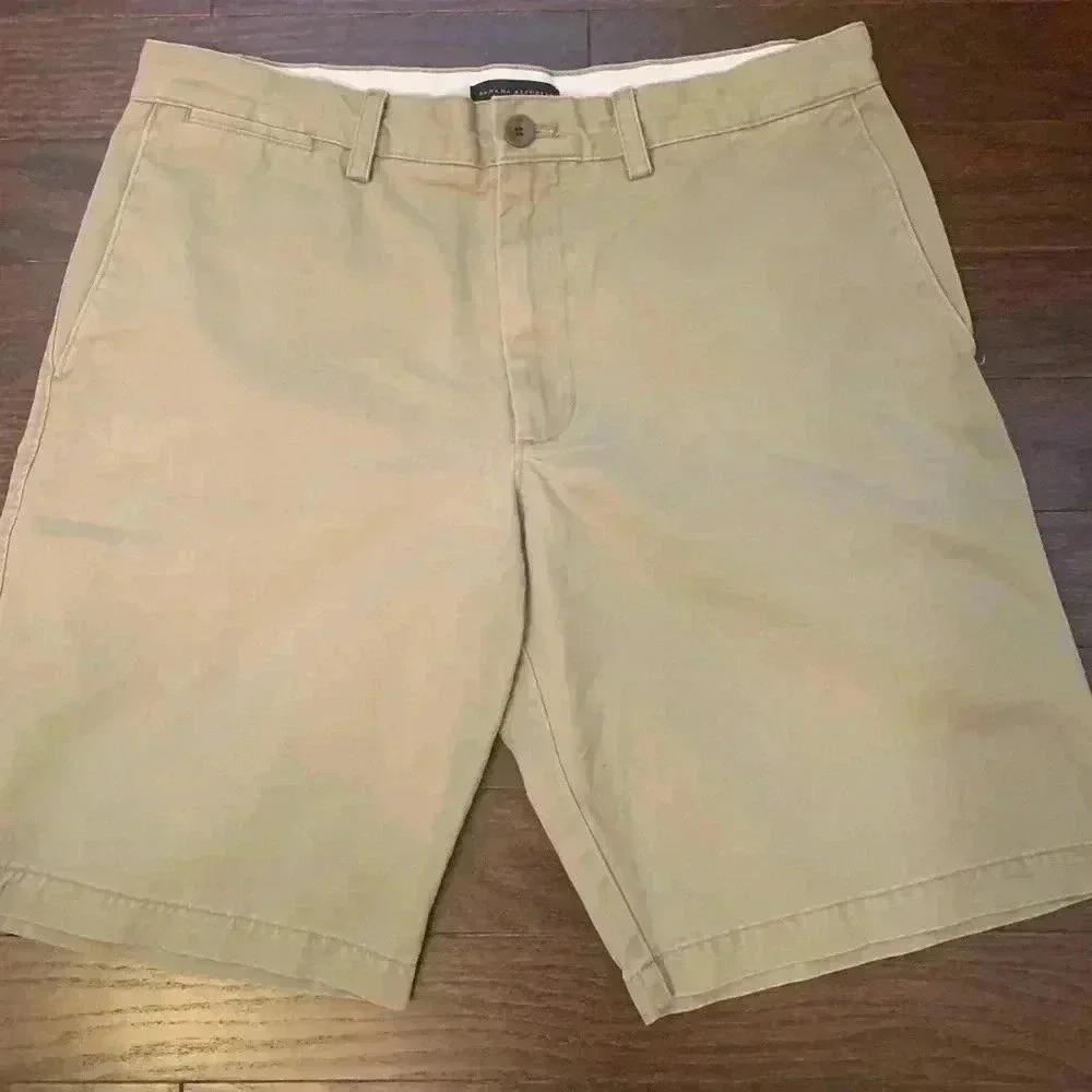 Banana Republic Khaki Flat Front Shorts